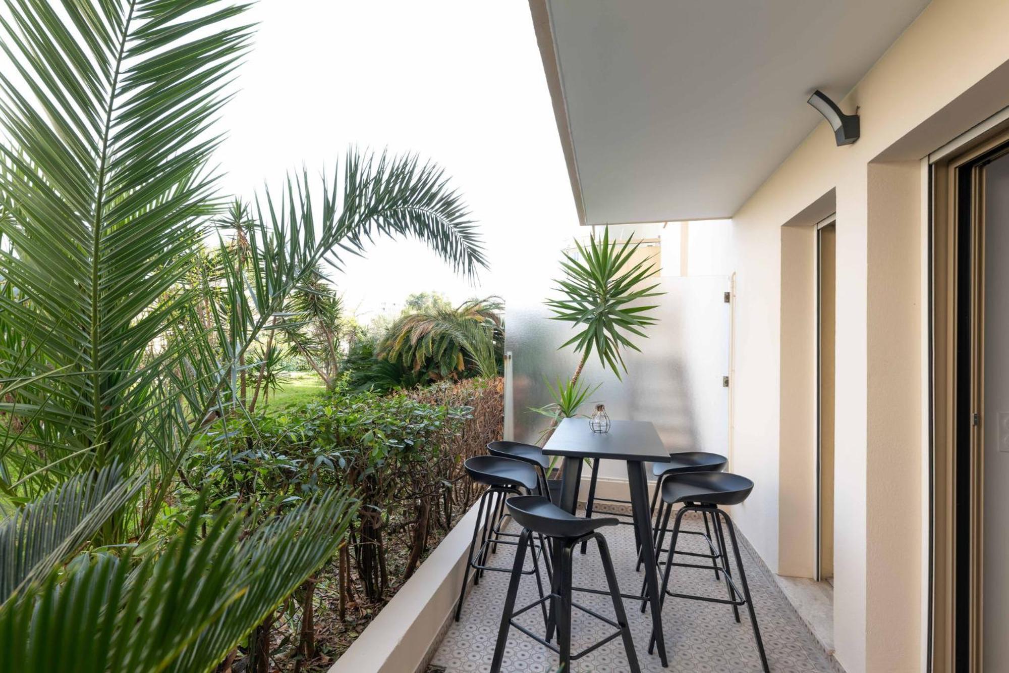 Somptueux Appartement 20M Plages Avec Vue Mer Antibes Exteriér fotografie
